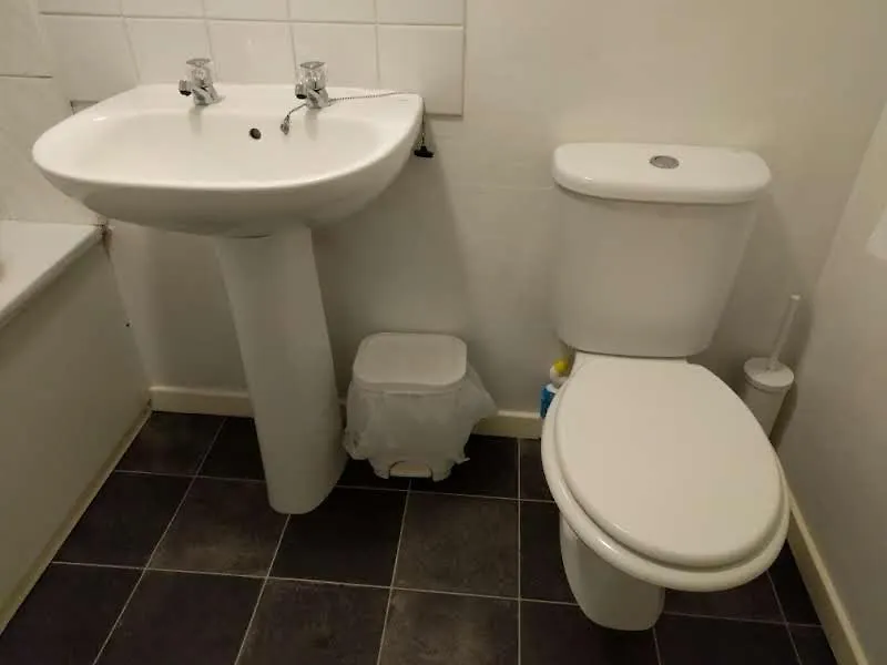 Bright Spacious Flat Near Royal Mile Edinburgh