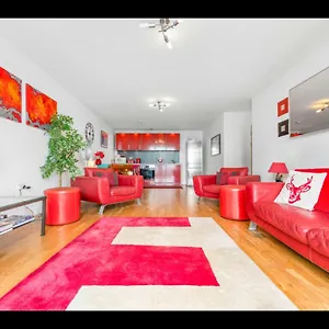 https://altolusso-city-apartment.cardiffhotelswales.com